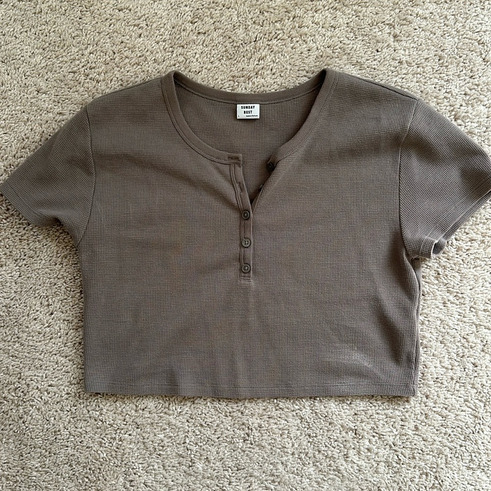 Sunday Best Cropped Henley